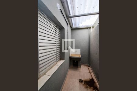 Casa para alugar com 30m², 1 quarto e sem vaga Casa para alugar com 30m², 1 quarto e sem vagaÁrea de Serviço