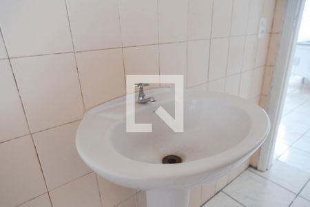 Studio para alugar com 30m², 1 quarto e sem vaga Studio para alugar com 30m², 1 quarto e sem vagaBanheiro