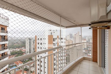 Apartamento à venda com 130m², 3 quartos e 3 vagas Apartamento à venda com 130m², 3 quartos e 3 vagasVaranda Suíte/ Quarto 1
