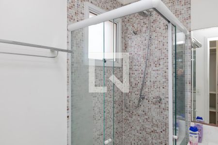 Apartamento à venda com 130m², 3 quartos e 3 vagas Apartamento à venda com 130m², 3 quartos e 3 vagasBanheiro da Suíte