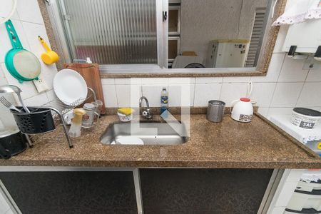 Casa à venda com 94m², 2 quartos e sem vaga Casa à venda com 94m², 2 quartos e sem vagaCozinha