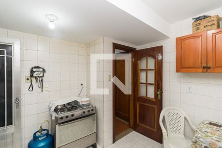 Casa à venda com 94m², 2 quartos e sem vaga Casa à venda com 94m², 2 quartos e sem vagaCozinha