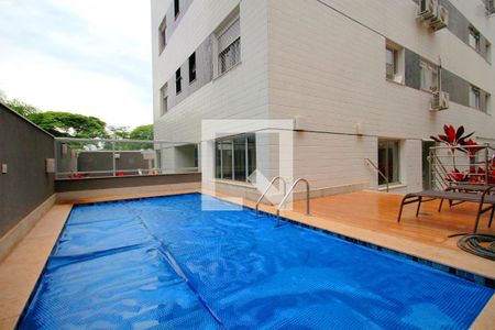 Apartamento para alugar com 120m², 3 quartos e 4 vagasÁrea comum - Piscina