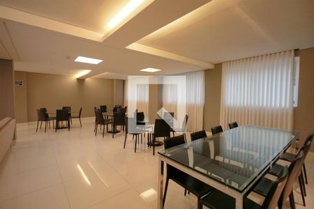 Apartamento para alugar com 120m², 3 quartos e 4 vagasÁrea comum - Salão de festas