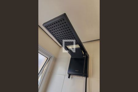 Apartamento à venda com 56m², 2 quartos e 1 vaga Apartamento à venda com 56m², 2 quartos e 1 vagaBanheiro