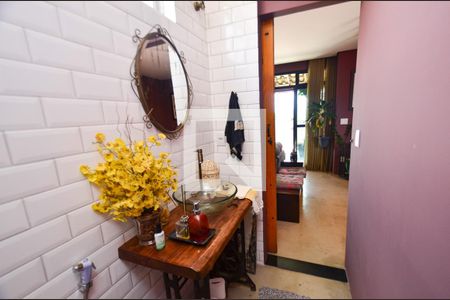 Apartamento à venda com 139m², 2 quartos e 1 vaga Apartamento à venda com 139m², 2 quartos e 1 vagaBanheiro