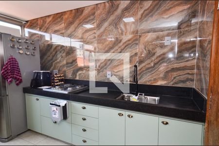 Apartamento à venda com 139m², 2 quartos e 1 vaga Apartamento à venda com 139m², 2 quartos e 1 vagaCozinha