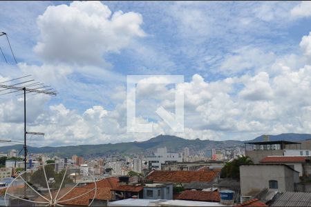 Apartamento à venda com 139m², 2 quartos e 1 vaga Apartamento à venda com 139m², 2 quartos e 1 vagaVista