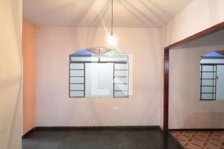 Casa à venda com 520m², 3 quartos e 1 vagaSala de Jantar