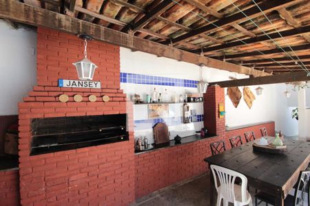 Casa à venda com 520m², 3 quartos e 1 vagaÁrea Gourmet