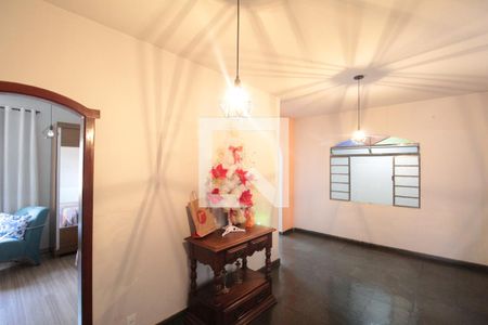 Casa à venda com 520m², 3 quartos e 1 vagaSala de Jantar