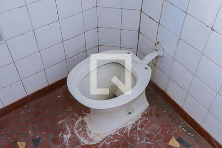 Casa à venda com 253m², 1 quarto e 5 vagasBanheiro