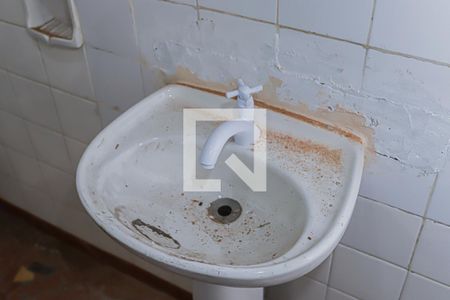 Casa à venda com 253m², 1 quarto e 5 vagasBanheiro