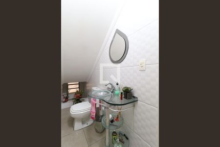 Casa à venda com 450m², 4 quartos e 4 vagas Casa à venda com 450m², 4 quartos e 4 vagasLavabo