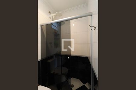 Casa à venda com 450m², 4 quartos e 4 vagas Casa à venda com 450m², 4 quartos e 4 vagasBanheiro Suíte 1