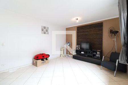 Casa à venda com 450m², 4 quartos e 4 vagas Casa à venda com 450m², 4 quartos e 4 vagasQuarto