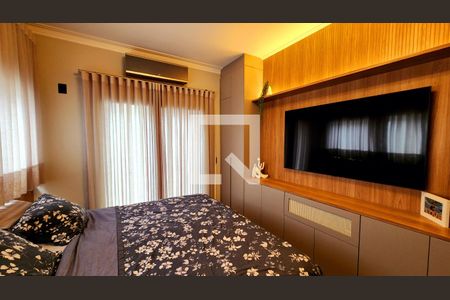 Casa de condomínio à venda com 180m², 3 quartos e 4 vagasQuarto 1