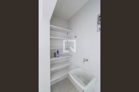 Apartamento à venda com 90m², 2 quartos e 1 vaga Apartamento à venda com 90m², 2 quartos e 1 vagaÁrea de Serviço