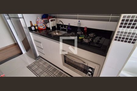 Apartamento à venda com 68m², 2 quartos e 2 vagasCozinha