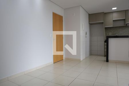 Sala de apartamento para alugar com 2 quartos, 55m² em Parque Oeste Industrial, Goiânia