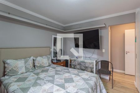 Apartamento à venda com 250m², 4 quartos e 3 vagasSuíte 2