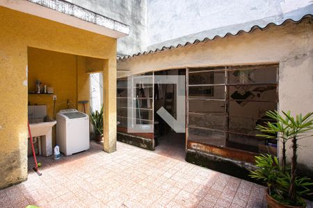 Casa à venda com 110m², 3 quartos e 2 vagas Casa à venda com 110m², 3 quartos e 2 vagasQuintal