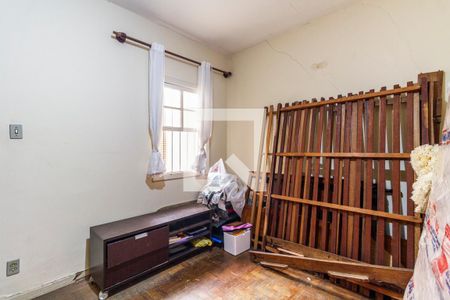 Casa à venda com 421m², 4 quartos e 5 vagas Casa à venda com 421m², 4 quartos e 5 vagasQuarto 3