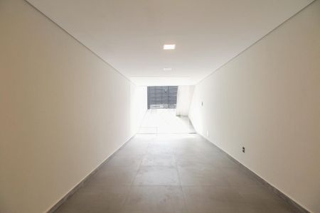 Casa à venda com 149m², 3 quartos e 5 vagas Casa à venda com 149m², 3 quartos e 5 vagasGaragem