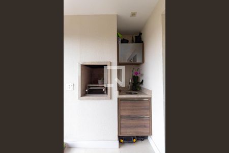 Apartamento à venda com 73m², 2 quartos e 1 vaga Apartamento à venda com 73m², 2 quartos e 1 vagaVaranda gourmet