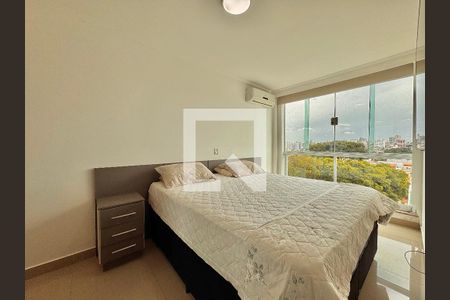 Apartamento à venda com 140m², 2 quartos e 2 vagas Apartamento à venda com 140m², 2 quartos e 2 vagasSuite