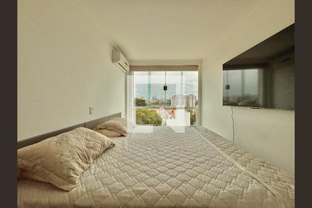 Apartamento à venda com 140m², 2 quartos e 2 vagas Apartamento à venda com 140m², 2 quartos e 2 vagasSuite