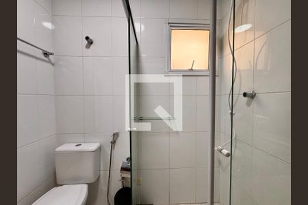 Apartamento à venda com 140m², 2 quartos e 2 vagas Apartamento à venda com 140m², 2 quartos e 2 vagasBanheiro
