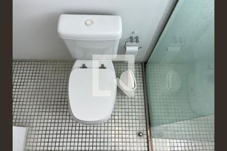 Apartamento à venda com 126m², 2 quartos e 2 vagas Apartamento à venda com 126m², 2 quartos e 2 vagasBanheiro da Suíte 2