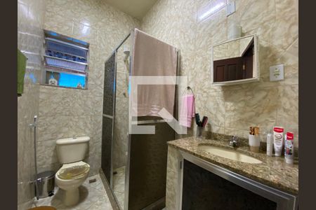 Casa à venda com 140m², 3 quartos e 5 vagas Casa à venda com 140m², 3 quartos e 5 vagasBanheiro