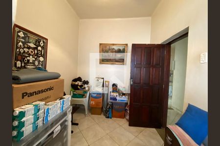 Casa à venda com 140m², 3 quartos e 5 vagas Casa à venda com 140m², 3 quartos e 5 vagasQuarto 3