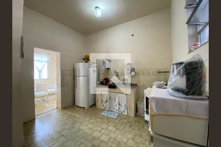 Casa à venda com 140m², 3 quartos e 5 vagas Casa à venda com 140m², 3 quartos e 5 vagasCozinha