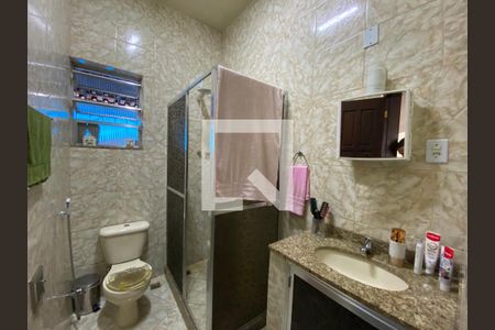 Casa à venda com 140m², 3 quartos e 5 vagas Casa à venda com 140m², 3 quartos e 5 vagasBanheiro