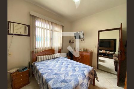 Casa à venda com 140m², 3 quartos e 5 vagas Casa à venda com 140m², 3 quartos e 5 vagasQuarto 1