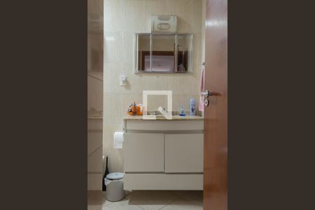 Apartamento à venda com 72m², 2 quartos e 1 vaga Apartamento à venda com 72m², 2 quartos e 1 vagaBanheiro