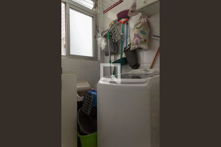 Apartamento à venda com 72m², 2 quartos e 1 vaga Apartamento à venda com 72m², 2 quartos e 1 vagaÁrea de Serviço