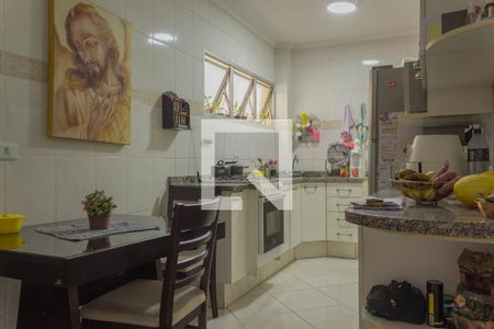 Apartamento à venda com 72m², 2 quartos e 1 vaga Apartamento à venda com 72m², 2 quartos e 1 vagaCozinha