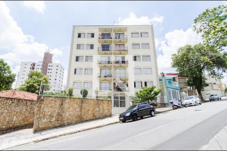 Apartamento à venda com 72m², 2 quartos e 1 vaga Apartamento à venda com 72m², 2 quartos e 1 vagaFachada