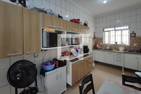 Casa à venda com 190m², 3 quartos e 5 vagasCozinha