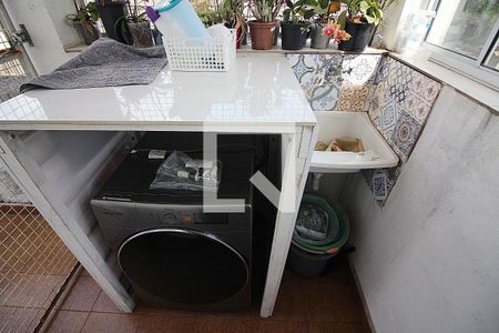 Casa à venda com 336m², 6 quartos e 5 vagasÁrea de Serviço