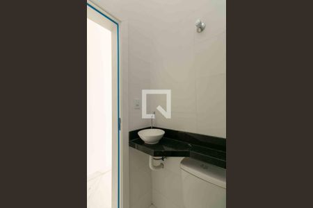 Casa à venda com 130m², 2 quartos e 2 vagas Casa à venda com 130m², 2 quartos e 2 vagasBanheiro da Suíte 1