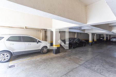 Apartamento à venda com 197m², 4 quartos e 3 vagas Apartamento à venda com 197m², 4 quartos e 3 vagasGaragem