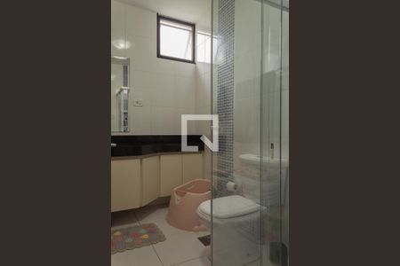 Casa à venda com 185m², 3 quartos e 4 vagas Casa à venda com 185m², 3 quartos e 4 vagasBanheiro da Suíte 1