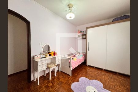 Casa à venda com 219m², 4 quartos e 4 vagasQuarto 1