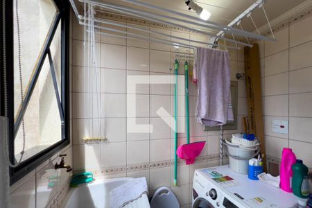 Apartamento à venda com 40m², 1 quarto e 1 vaga Apartamento à venda com 40m², 1 quarto e 1 vagaCozinha e área de serviço