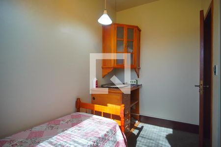 Apartamento à venda com 384m², 4 quartos e 2 vagas Apartamento à venda com 384m², 4 quartos e 2 vagasQuarto de Serviço